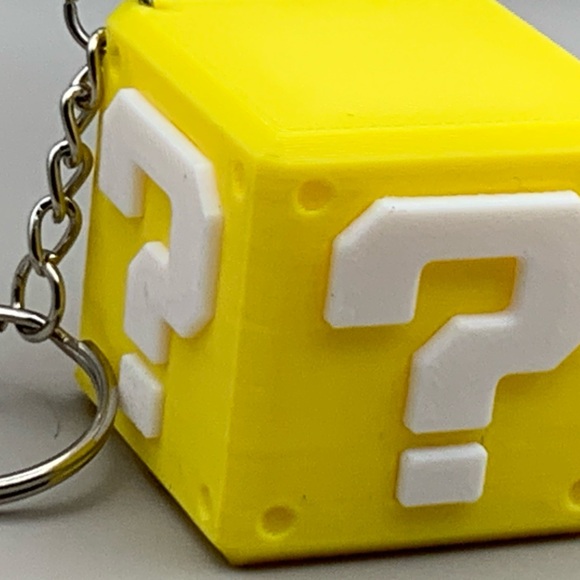 Mario Question Block Keychain - Picture 3 of 3
